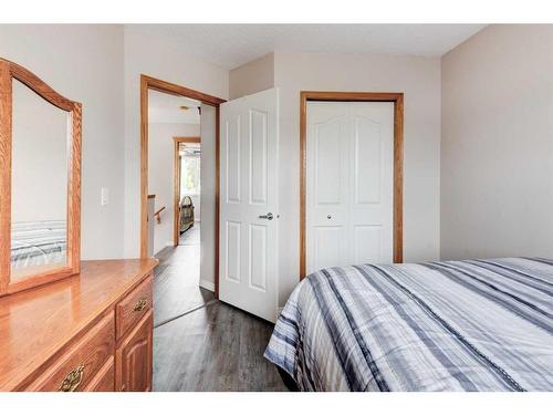 171 Bridlewood Common Sw, Calgary, AB - Indoor Photo Showing Bedroom