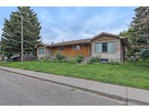 2629 And 2631 25 Avenue Sw, Calgary, AB - Outdoor