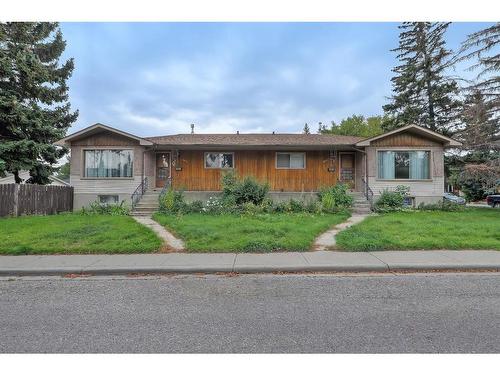 2629 And 2631 25 Avenue Sw, Calgary, AB - Outdoor With Facade