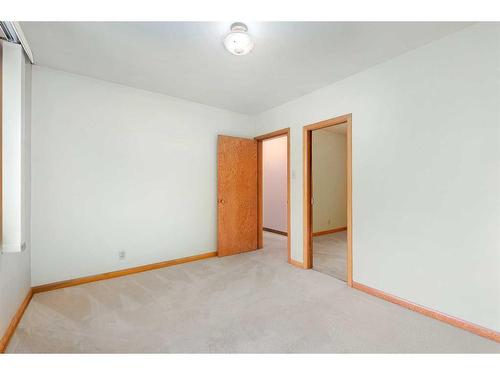 1956 Kelwood Drive Sw, Calgary, AB - Indoor Photo Showing Other Room