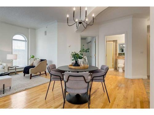 201-1315 12 Avenue Sw, Calgary, AB - Indoor Photo Showing Dining Room