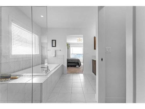 307 Chelsea Passage, Chestermere, AB - Indoor Photo Showing Bathroom