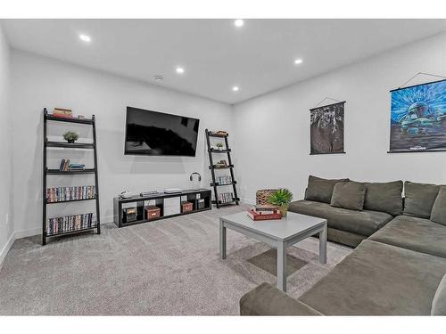 307 Chelsea Passage, Chestermere, AB - Indoor Photo Showing Living Room