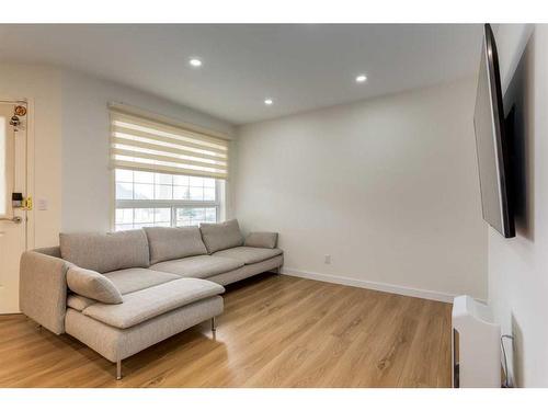 137 Arbour Crest Road Nw, Calgary, AB - Indoor Photo Showing Living Room