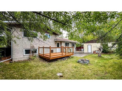 3715 Valdes Place Nw, Calgary, AB - Outdoor With Deck Patio Veranda With Exterior