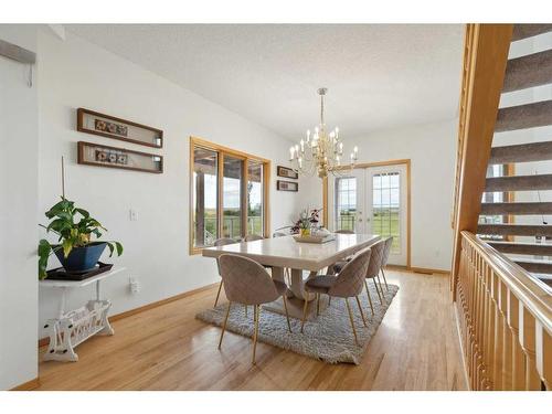 386109 128 Street West, Rural Foothills County, AB - Indoor Photo Showing Dining Room