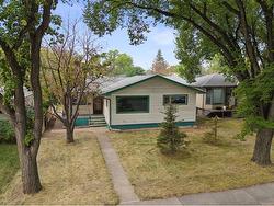 2407 37 Street SE Calgary, AB T2B 0Z1