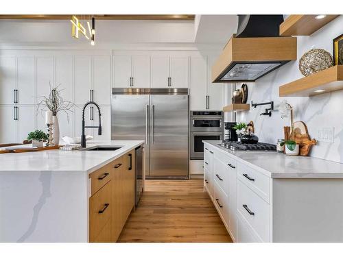 1419 22 Avenue Nw, Calgary, AB - Indoor Photo Showing Kitchen With Stainless Steel Kitchen With Upgraded Kitchen