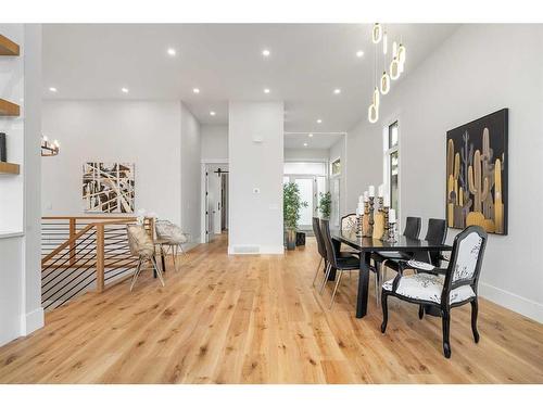 1419 22 Avenue Nw, Calgary, AB - Indoor Photo Showing Dining Room