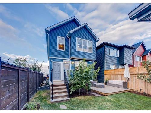 11 Seton Gardens Se, Calgary, AB - Outdoor