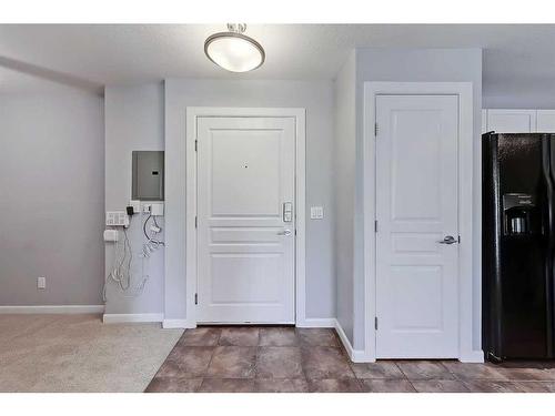 213-30 Cranfield Link Se, Calgary, AB - Indoor Photo Showing Other Room