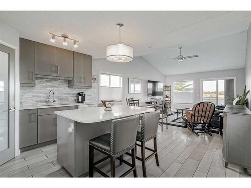 99 Chaparral Point Se, Calgary, AB - Indoor Photo Showing Kitchen With Upgraded Kitchen