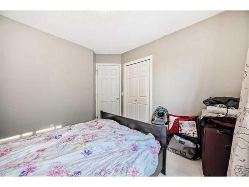 11194 Hidden Valley Drive Nw, Calgary, AB - Indoor Photo Showing Bedroom