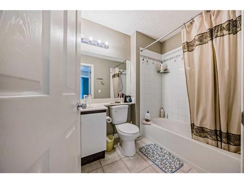 11194 Hidden Valley Drive Nw, Calgary, AB - Indoor Photo Showing Bathroom