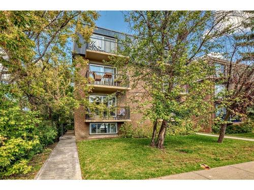 202-1908 11 Avenue Sw, Calgary, AB - Outdoor With Balcony