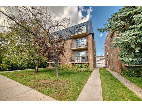 202-1908 11 Avenue Sw, Calgary, AB - Outdoor With Balcony