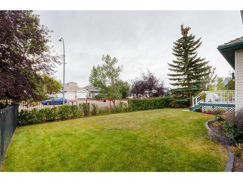 5 Rocky Ridge Gardens Nw, Calgary, AB - Outdoor