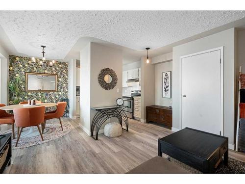 102-1516 11 Avenue Sw, Calgary, AB - Indoor