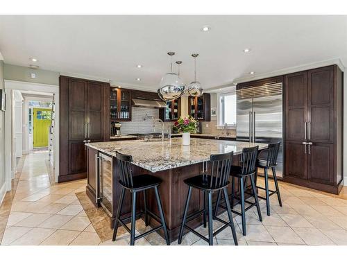 1610 Scotland Street Sw, Calgary, AB - Indoor Photo Showing Kitchen With Upgraded Kitchen