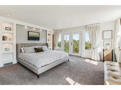 1610 Scotland Street Sw, Calgary, AB - Indoor Photo Showing Bedroom