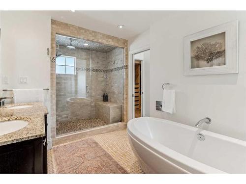 1610 Scotland Street Sw, Calgary, AB - Indoor Photo Showing Bathroom