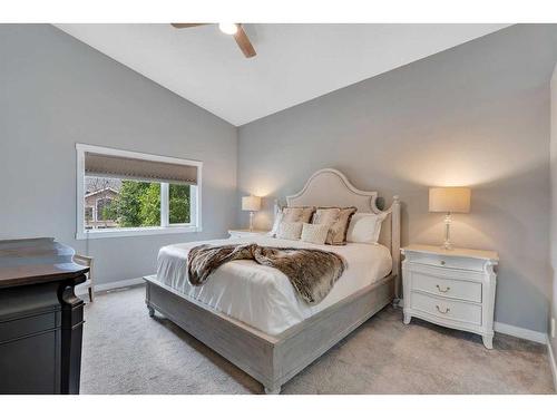 358 Mountain Park Drive Se, Calgary, AB - Indoor Photo Showing Bedroom