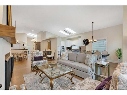 358 Mountain Park Drive Se, Calgary, AB - Indoor Photo Showing Living Room