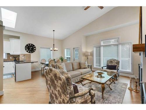 358 Mountain Park Drive Se, Calgary, AB - Indoor Photo Showing Living Room