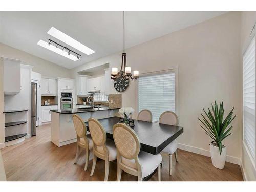 358 Mountain Park Drive Se, Calgary, AB - Indoor Photo Showing Dining Room