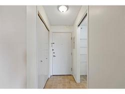 426-1717 60 Street SE Calgary, AB T2A 7Y7