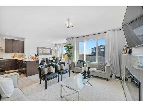 171 Red Sky Crescent Ne, Calgary, AB - Indoor Photo Showing Living Room