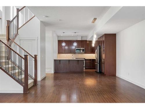 3-1940 24A Street Sw, Calgary, AB - Indoor Photo Showing Kitchen