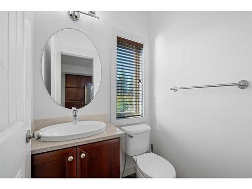 3-1940 24A Street Sw, Calgary, AB - Indoor Photo Showing Bathroom