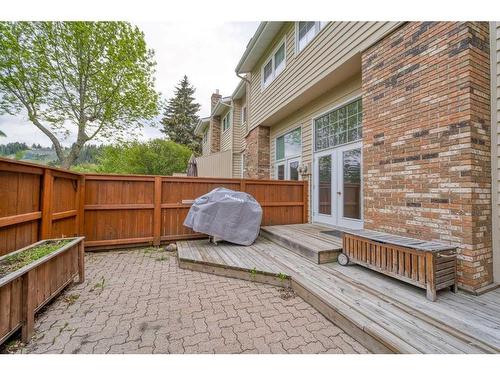 322 Point Mckay Gardens Nw, Calgary, AB 