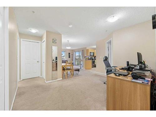 1202-16969 24 Street Sw, Calgary, AB - Indoor