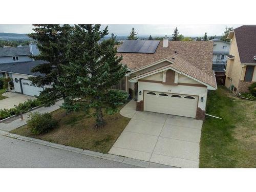 86 Hawkdale Circle Nw, Calgary, AB - Outdoor