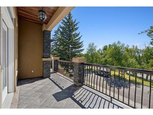 5220 Montalban Avenue Nw, Calgary, AB - Outdoor With Balcony With Exterior