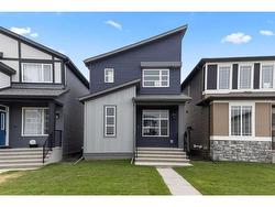 121 Corner Glen Way NE Calgary, AB T3N 2L6