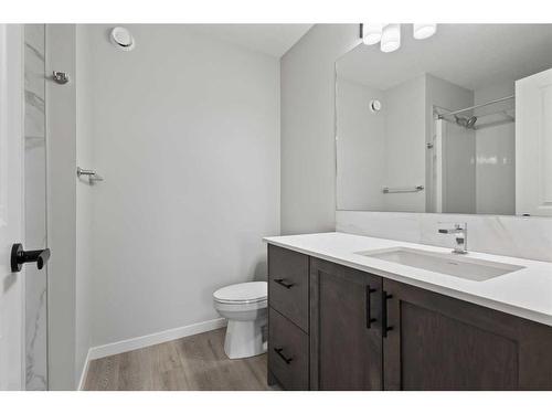 121 Corner Glen Way Ne, Calgary, AB - Indoor Photo Showing Bathroom