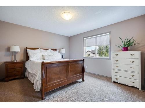 20 Brightondale Green Se, Calgary, AB - Indoor Photo Showing Bedroom