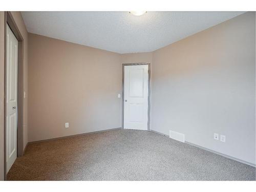 20 Brightondale Green Se, Calgary, AB - Indoor Photo Showing Other Room