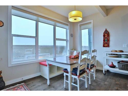 324 Evansborough Way Nw, Calgary, AB - Indoor Photo Showing Dining Room