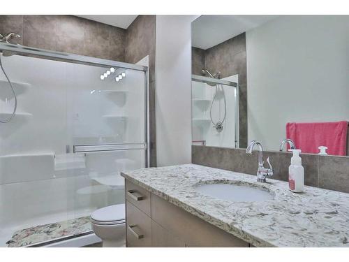 324 Evansborough Way Nw, Calgary, AB - Indoor Photo Showing Bathroom