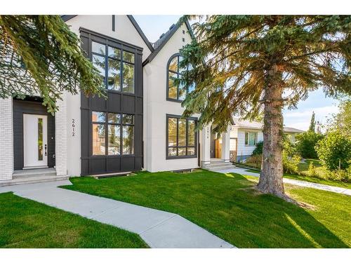 2612 31 Street Sw, Calgary, AB - Indoor Photo Showing Other Room