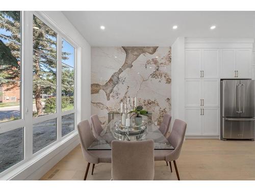 2612 31 Street Sw, Calgary, AB - Indoor Photo Showing Dining Room