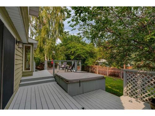 119 Oakside Place Sw, Calgary, AB - Outdoor With Deck Patio Veranda