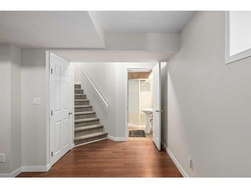 189 Cranfield Manor Se, Calgary, AB - Indoor Photo Showing Other Room