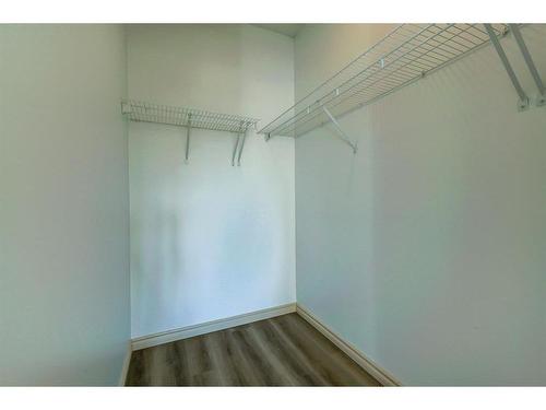 424-9820 165 Street, Edmonton, AB - Indoor With Storage