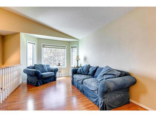 186 West Lakeview Passage, Chestermere, AB - Indoor Photo Showing Living Room