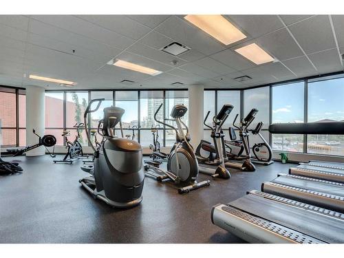 501-220 12 Avenue Se, Calgary, AB - Indoor Photo Showing Gym Room